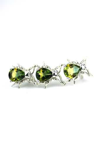 TRIPLE JEWEL BEETLE EARCUFF