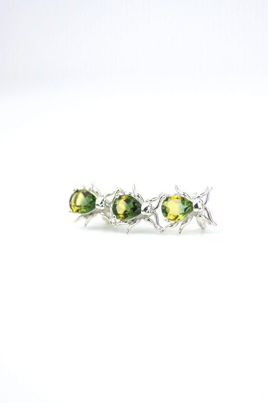 TRIPLE JEWEL BEETLE EARCUFF