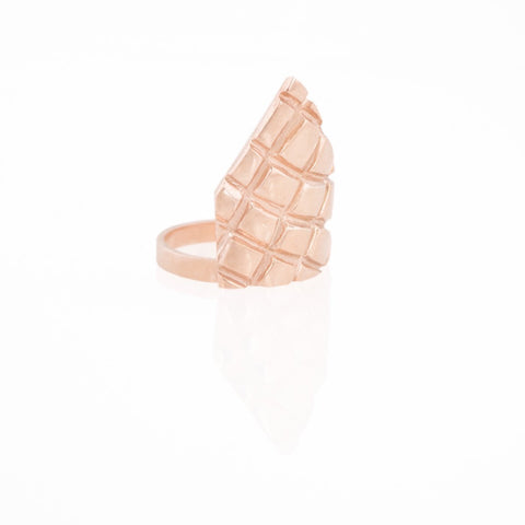 Anillo Textura Triangular Rosa - Libélula Por Sofía